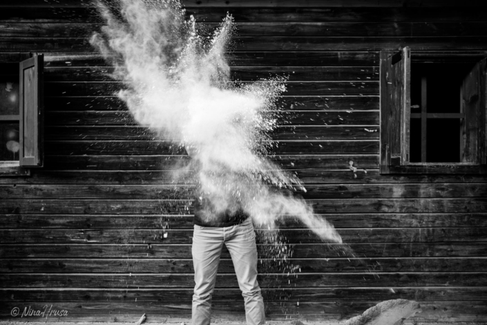 Mehlexplosion, Zwischenmomente | Nina Hrusa Photography